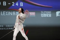 加拿大击剑选手在非凡比拼中取得大胜
