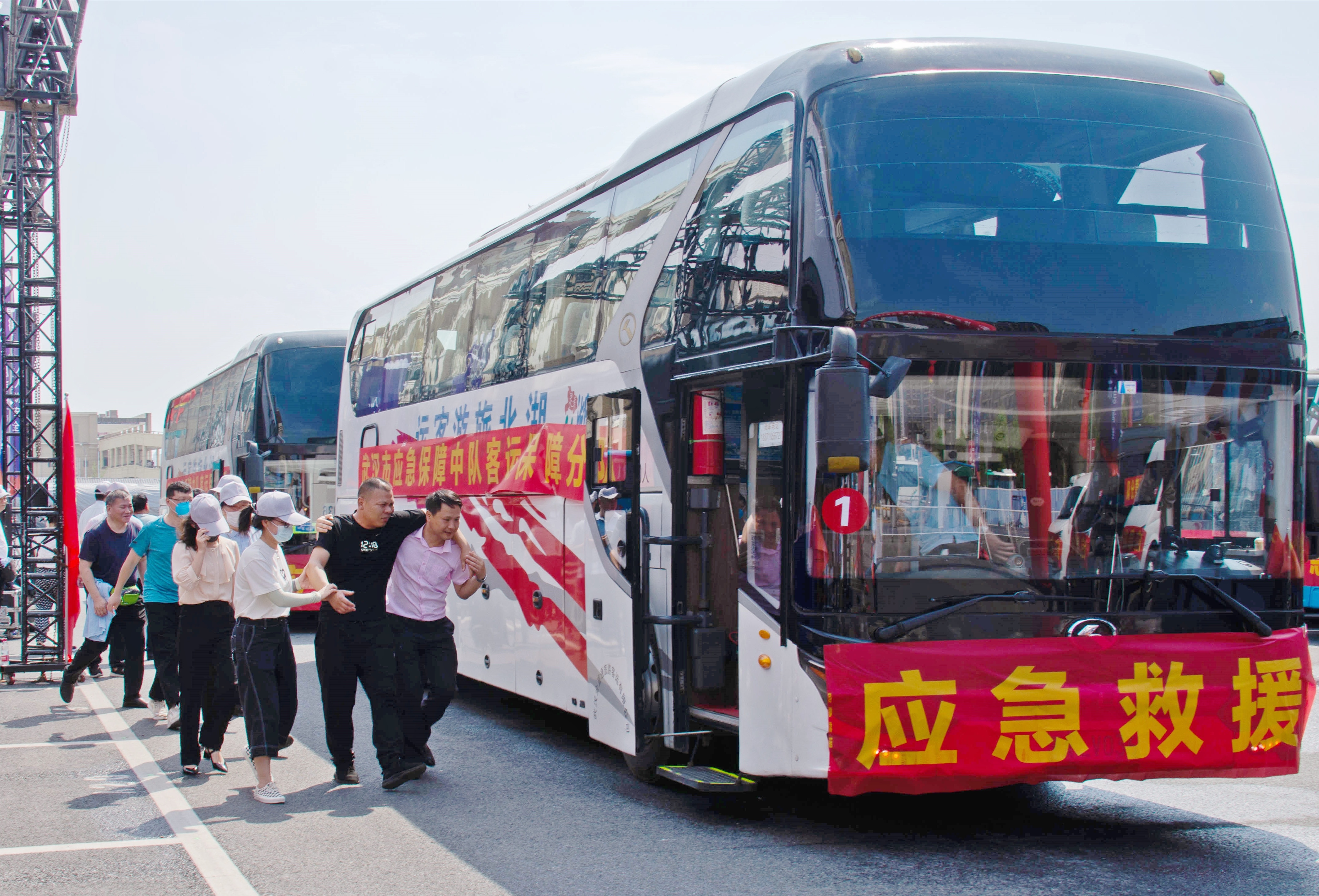 队伍备战间歇，提升战术技巧